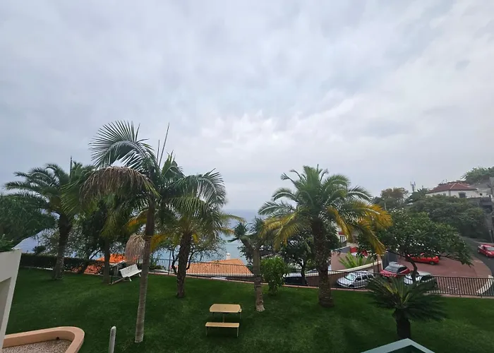 アパート Vista フンシャル