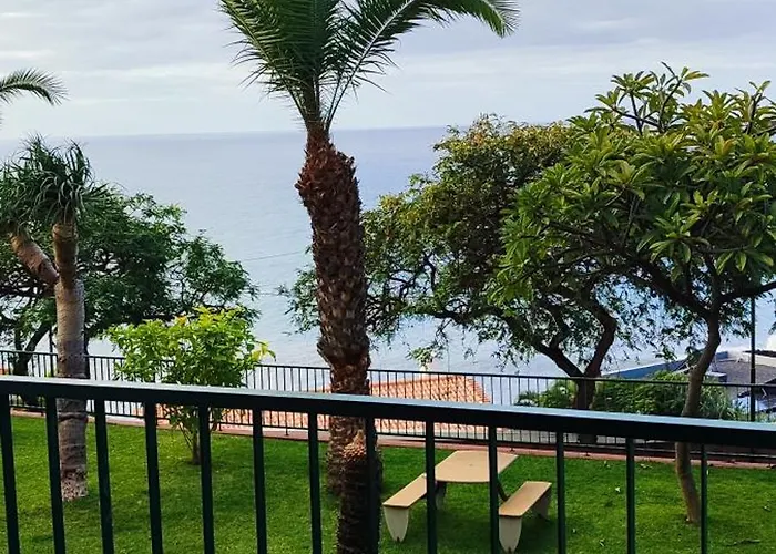 Vista * フンシャル